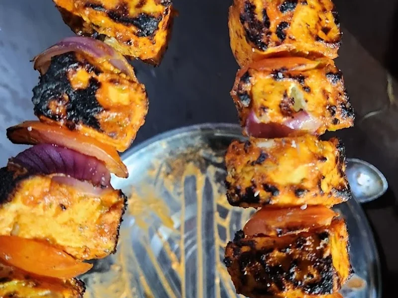 आईती नीती Cafe & Restro