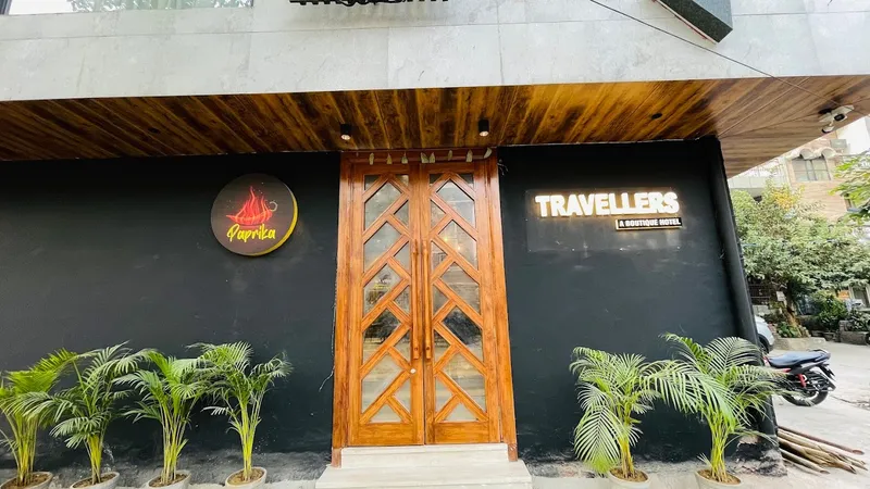 Travellers Hotel