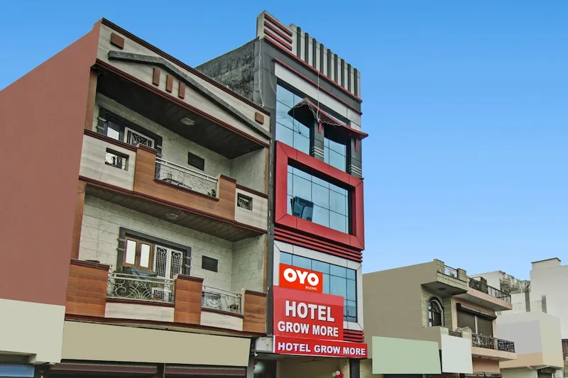 Flagship Hotel Grow More Near Shiv Mandir