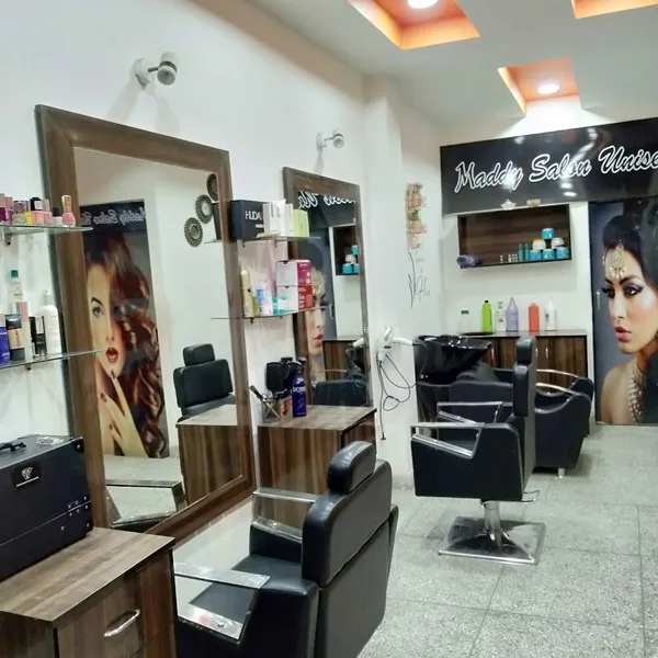 MADDY SALON (Unisex) & TATTOO STUDIO