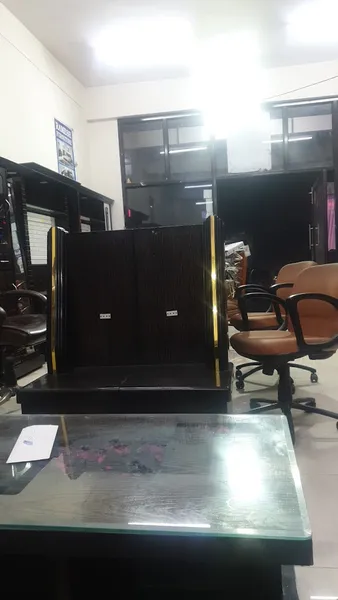Ramesh Furnitures & Decorators