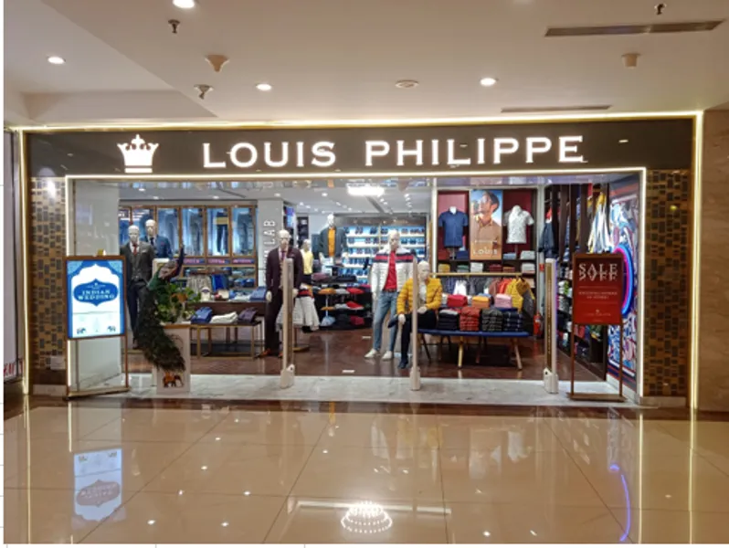 Louis Philippe - Select City Walk