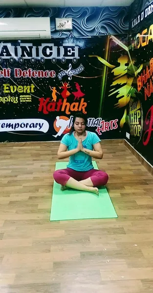 YOUNG YOGIS (YOGA INSTITUTE AND STUDIO PITAMPURA DELHI)