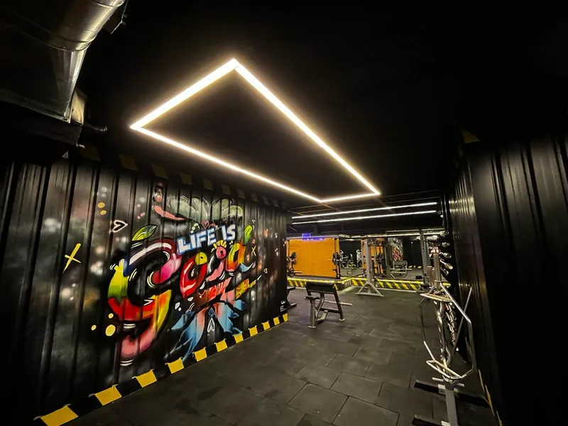 Fly Fit Gym - Available on cult.fit - Gym near New Friends Colony, Delhi