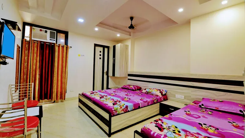 Hotel Goel Residency