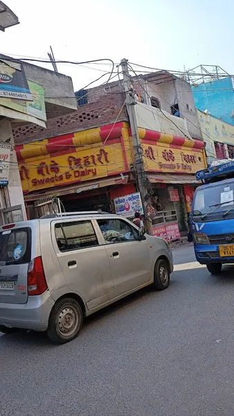 Banke Bihari Sweets & Dairy, Mukund Vihar