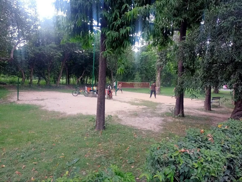 Picnic Hut Park, Ashok Vihar Phase 3