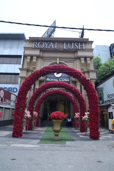 Royal Lush