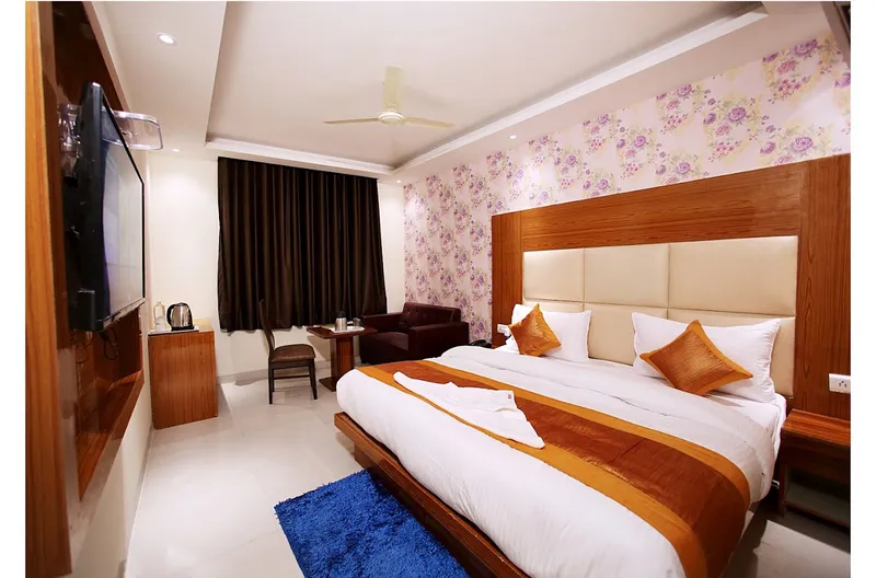 Hotel Smart Plaza Delhi Airport