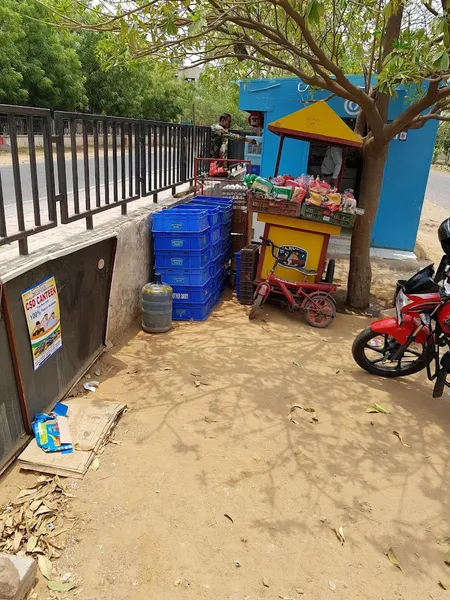 Mother Dairy Milk Booth