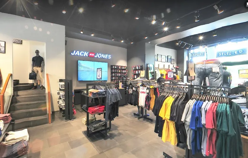 JACK&JONES STORE