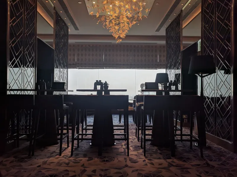 Horizon Club Lounge, Shangri-La Delhi