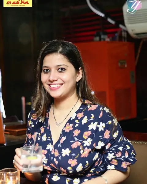 The Record Room -Best Bar | Best Party Place | Best Pub | Hauz Khas South Delhi
