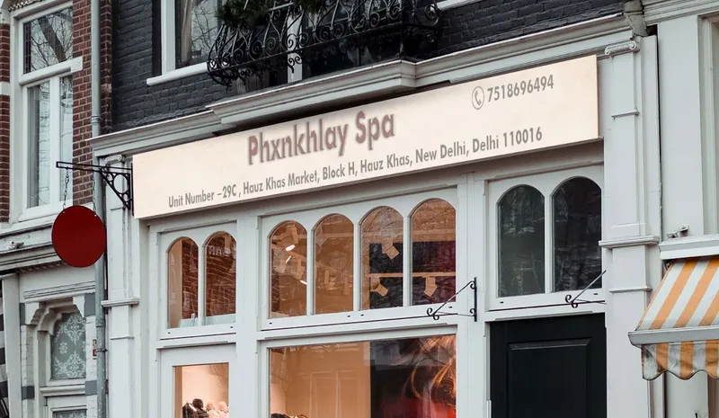 Phxnkhlay Spa in Hauz Khas