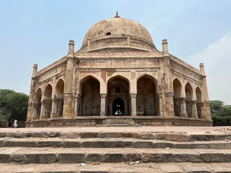 Top 10 picnic spots in Mehrauli South Delhi