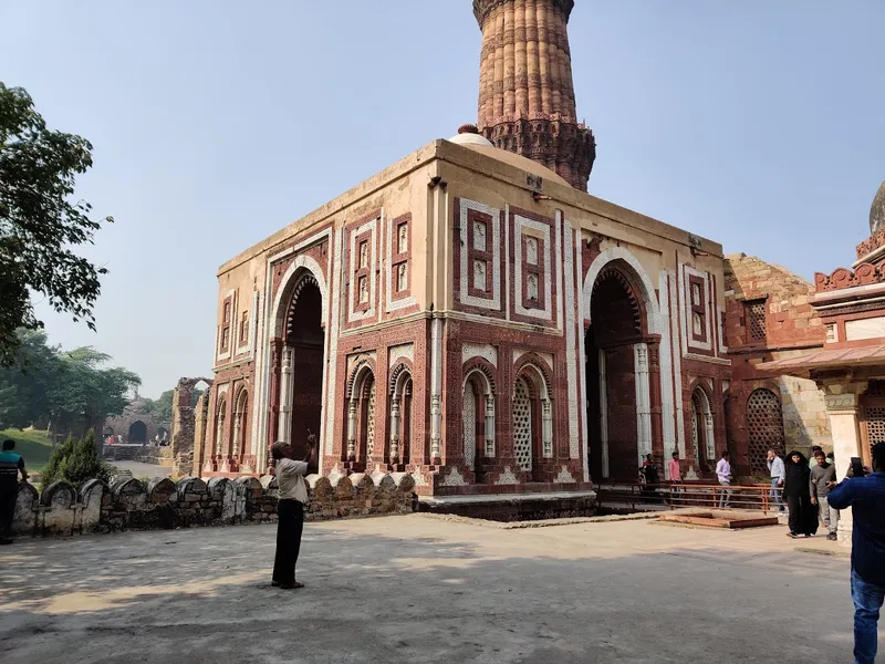 Imam Zamin's Tomb