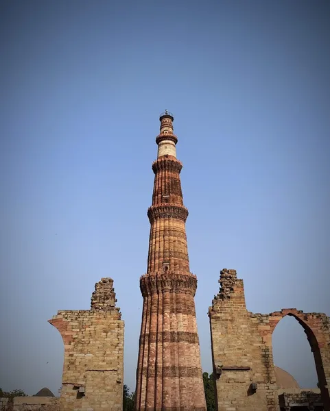 Iron Pillar, Delhi