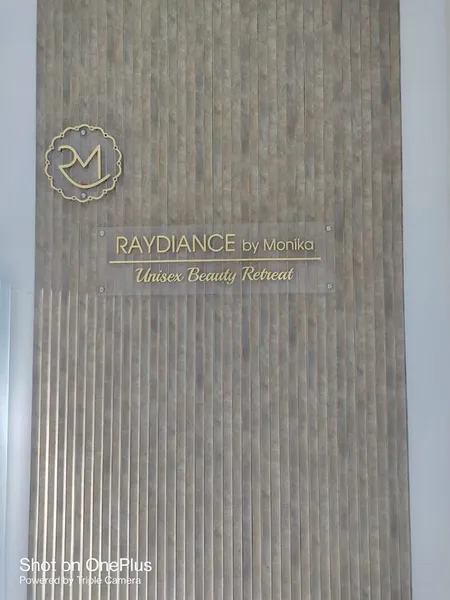 Raydiance by Monika,Unisex Beauty Salon