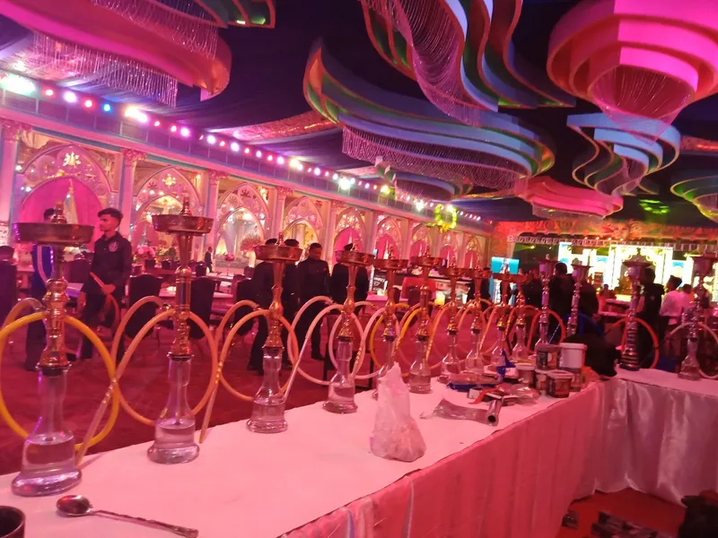 Hookah on doors