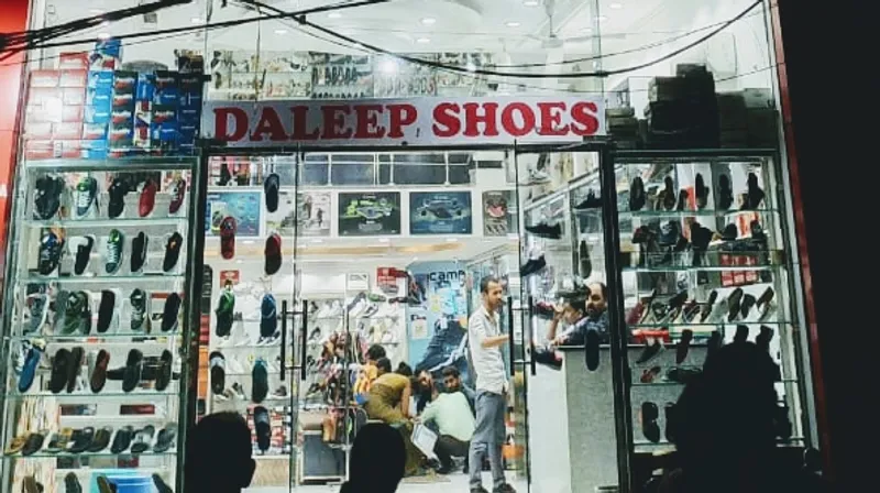 DALEEP shoes