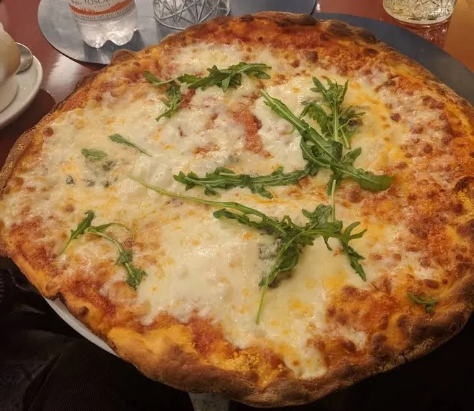 La Pizzeria