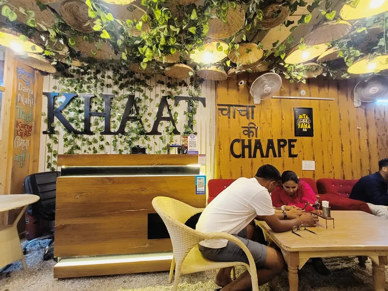 KHAAT Cafe & Kitchen