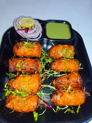 Top 10 restaurants with outdoor seating in Bhajanpura North East Delhi