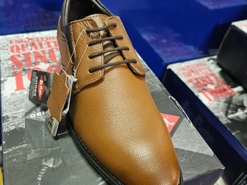 Lee Cooper Shoes Distributor