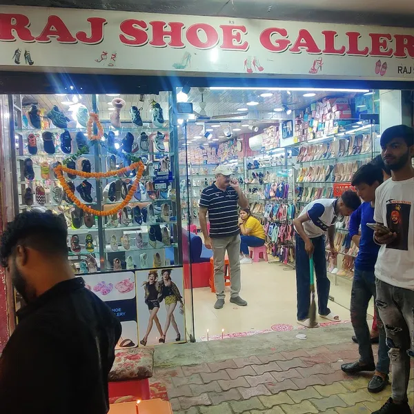 Raj Shoes Gallery