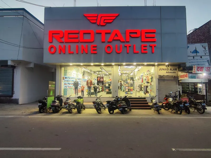 Redtape kashipur online outlet