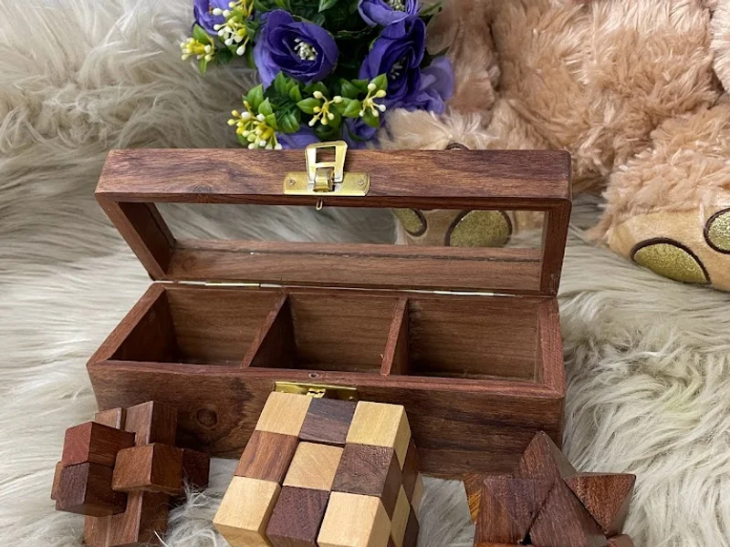 Moksha Handicraft Gift Gallery