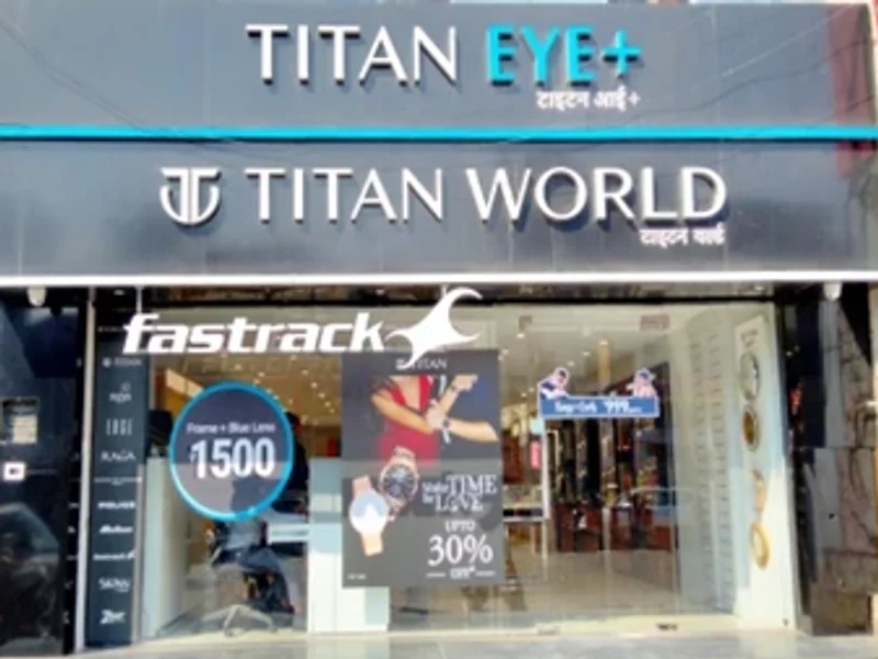 Fastrack store