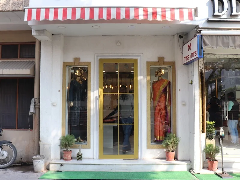 Miss & Mrs | Best Silk Saree Store in Roorkee | Best Silk Saree Franchise Business in Roorkee