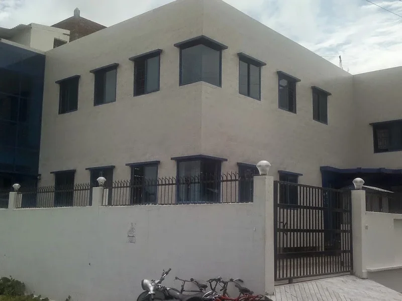 Indiana Clothing, Rudrapur