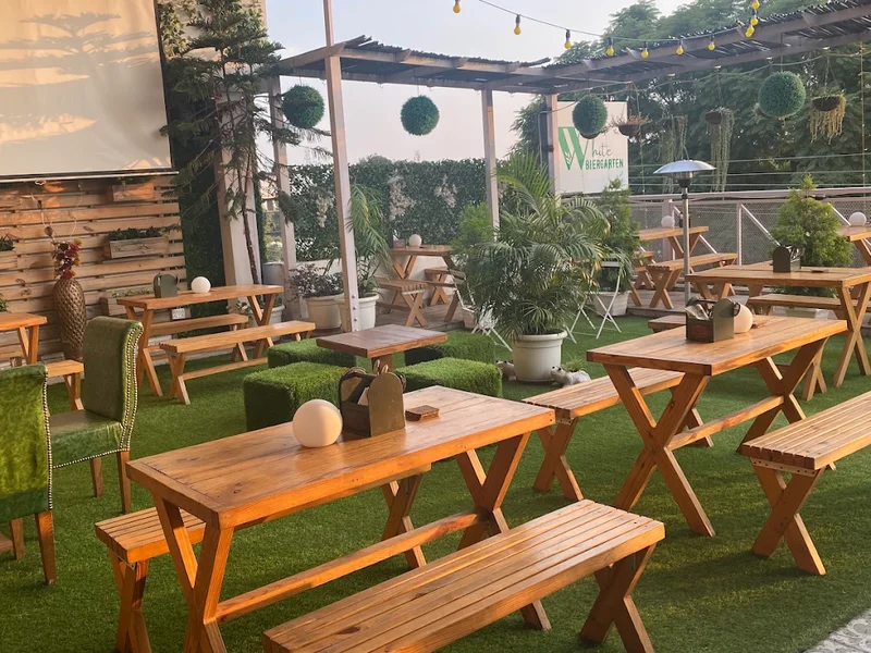 Sheesha Lounge & Restaurant | Best Restaurant | Bar | Lounge in Dehradun