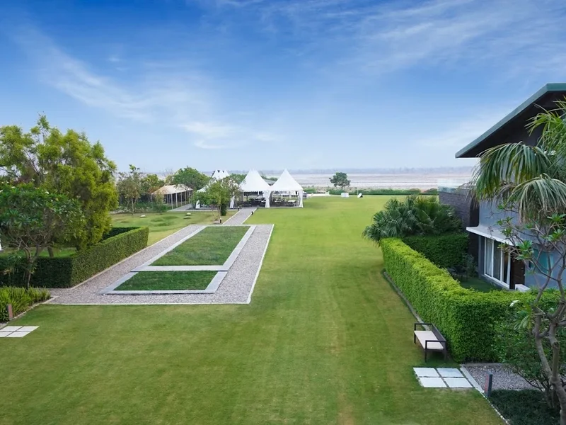 Amatra by the Ganges