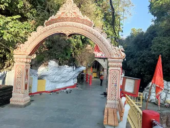 Top 32 temples in Dehradun