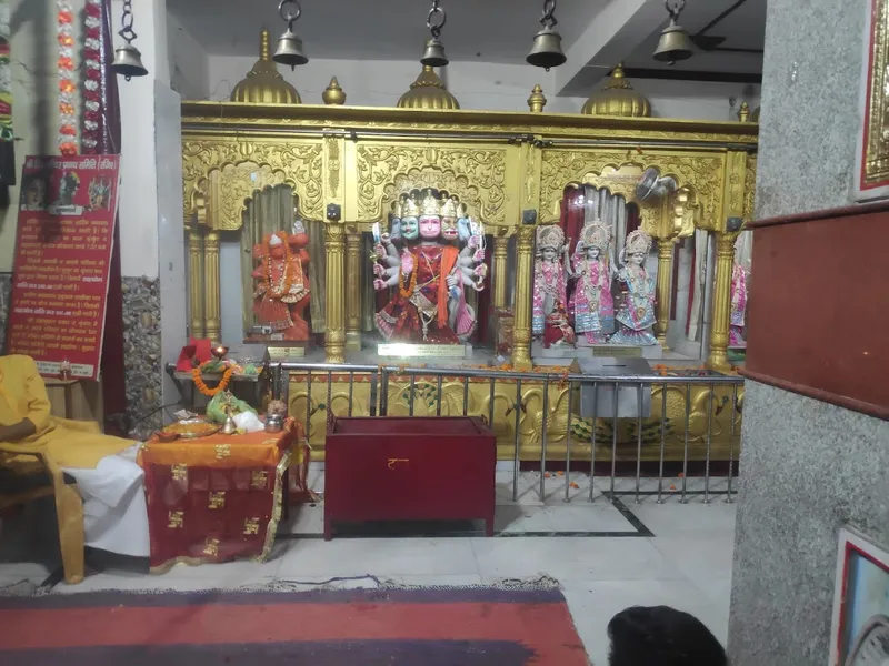 Shiv Mandir Dharampur Chowk