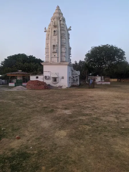 Radha krishna Temple Chhattarpur, Fatehpur Delhi