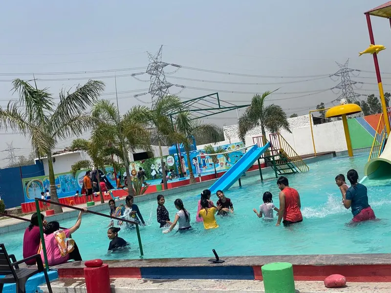 Dhaliwal Water Park