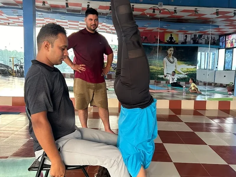 Best yoga home classes in dehradun.