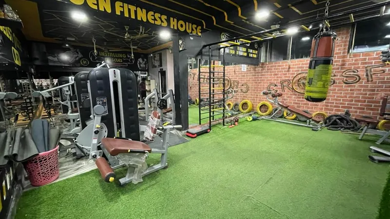 OXYGEN FITNESS HOUSE