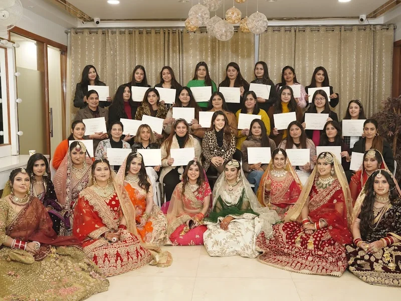 Shruti Makeup Artistry - Best Professional Makeup Artist in Haridwar