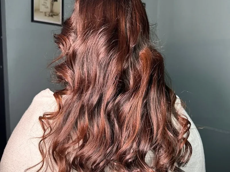 UMA Makeup Studio & Academy