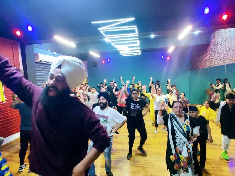 Kommotion School:-Dance,Zumba,Yoga & Fitness Classes