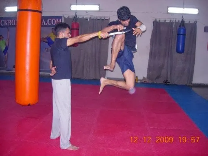 Muay Thai CLASSES