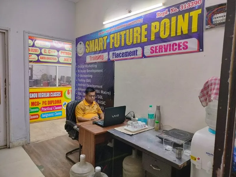 SMART FUTURE POINT Coding Institute|Digital Marketing|Data Analysis|Java |Python