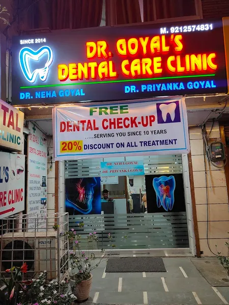 Dr. Goyal's Dental Care Clinic |Best dental clinic in Rohini |BEST DENTIST IN ROHINI |RCT SPECIALIST IN ROHINI