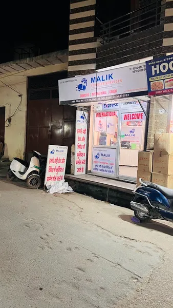 Malik Courier Services