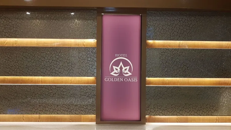 Hotel Golden Oasis Delhi